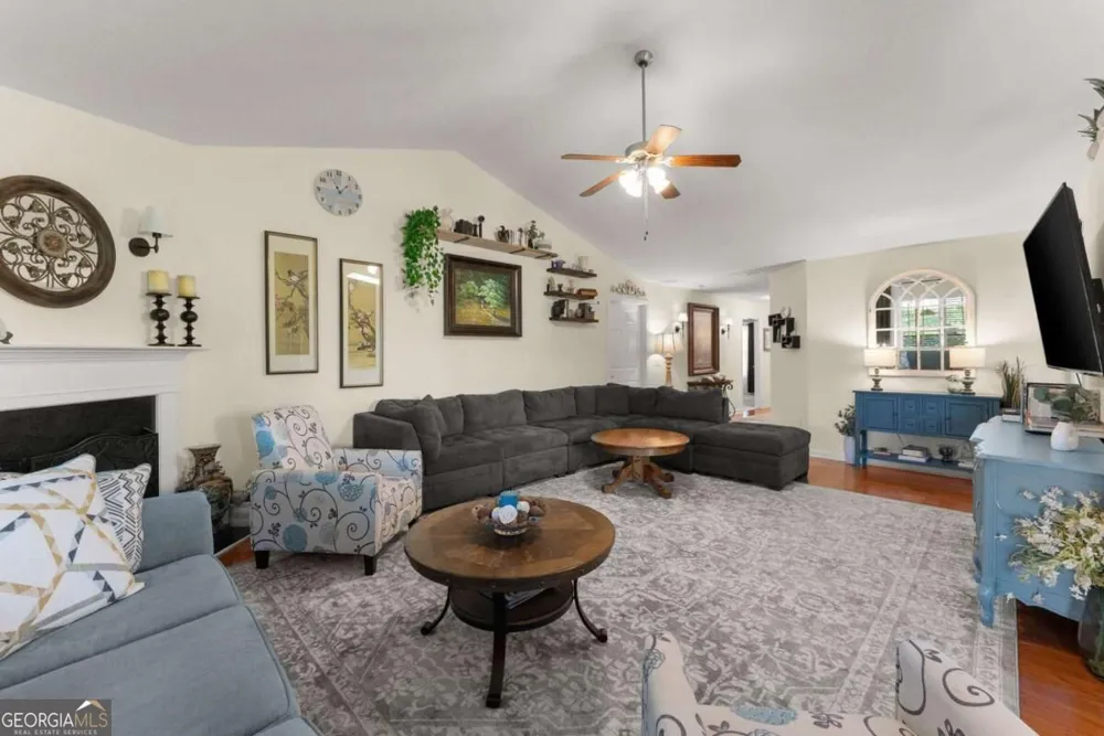 496 Tranquil DR Winder, GA 30680