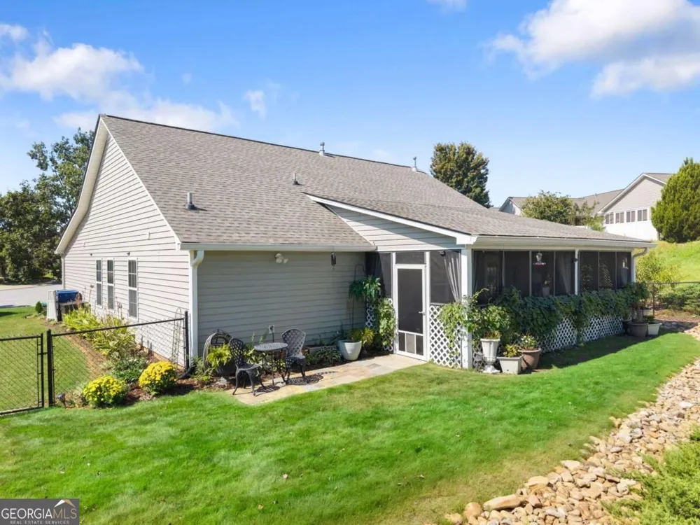 496 Tranquil DR Winder, GA 30680
