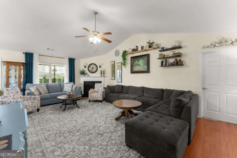 496 Tranquil DR Winder, GA 30680