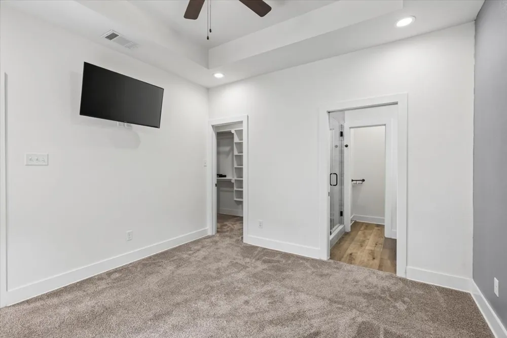 2112 Cole Street Mabank, TX 75147