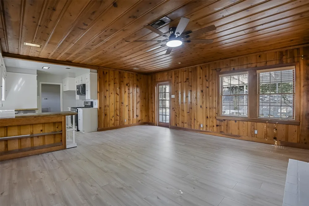606 Bryson Street Waxahachie, TX 75165