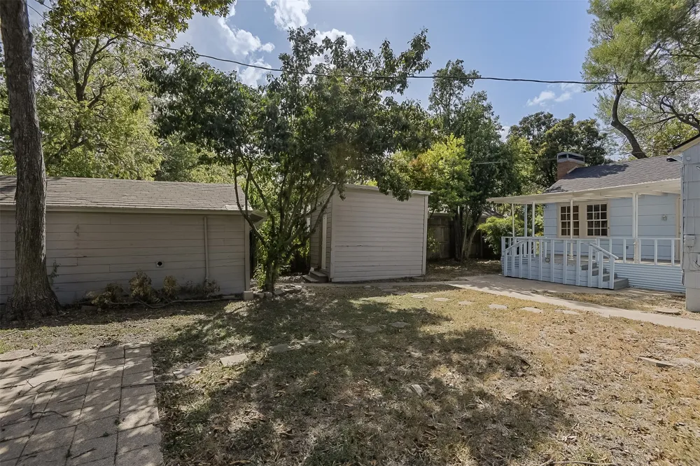 606 Bryson Street Waxahachie, TX 75165