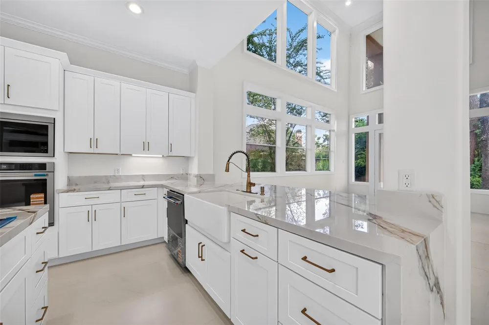46 Kingwood Greens Drive Houston, TX 77339
