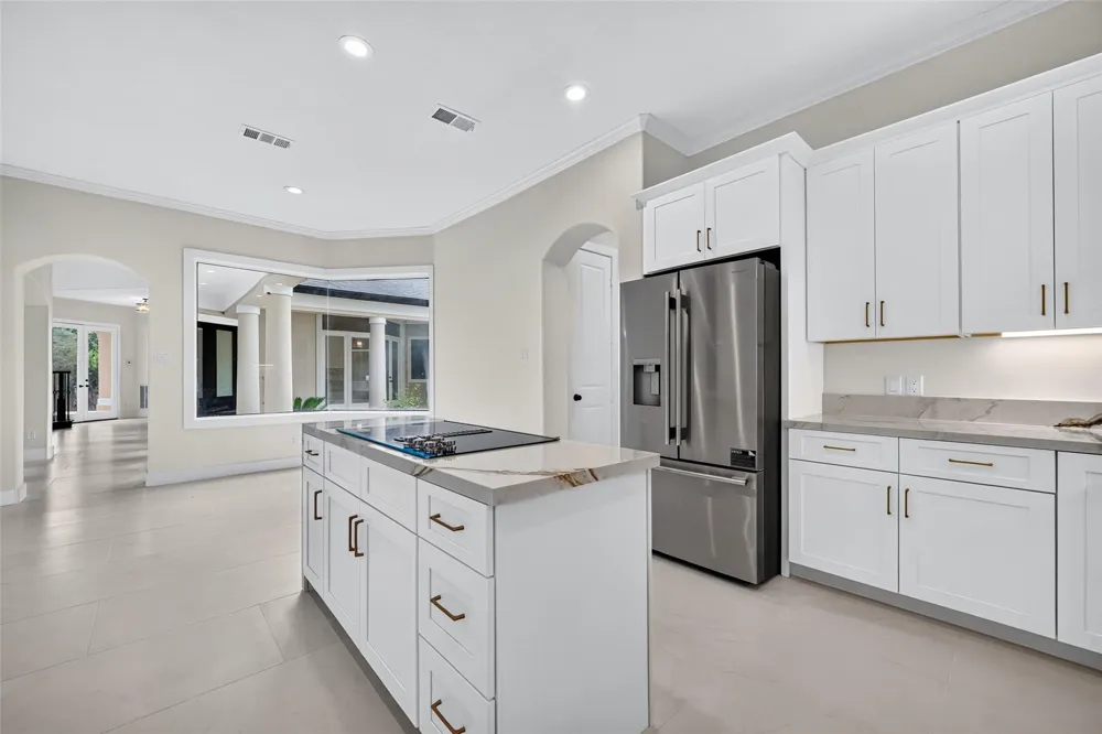 46 Kingwood Greens Drive Houston, TX 77339