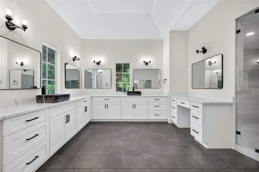 46 Kingwood Greens Drive Houston, TX 77339