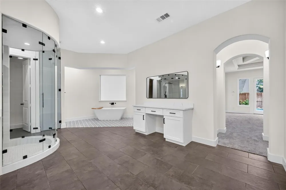 46 Kingwood Greens Drive Houston, TX 77339