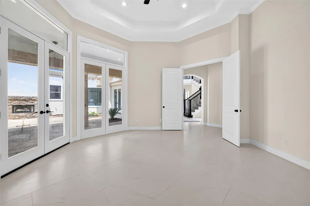 46 Kingwood Greens Drive Houston, TX 77339