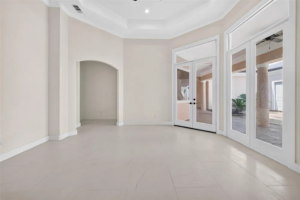 46 Kingwood Greens Drive Houston, TX 77339