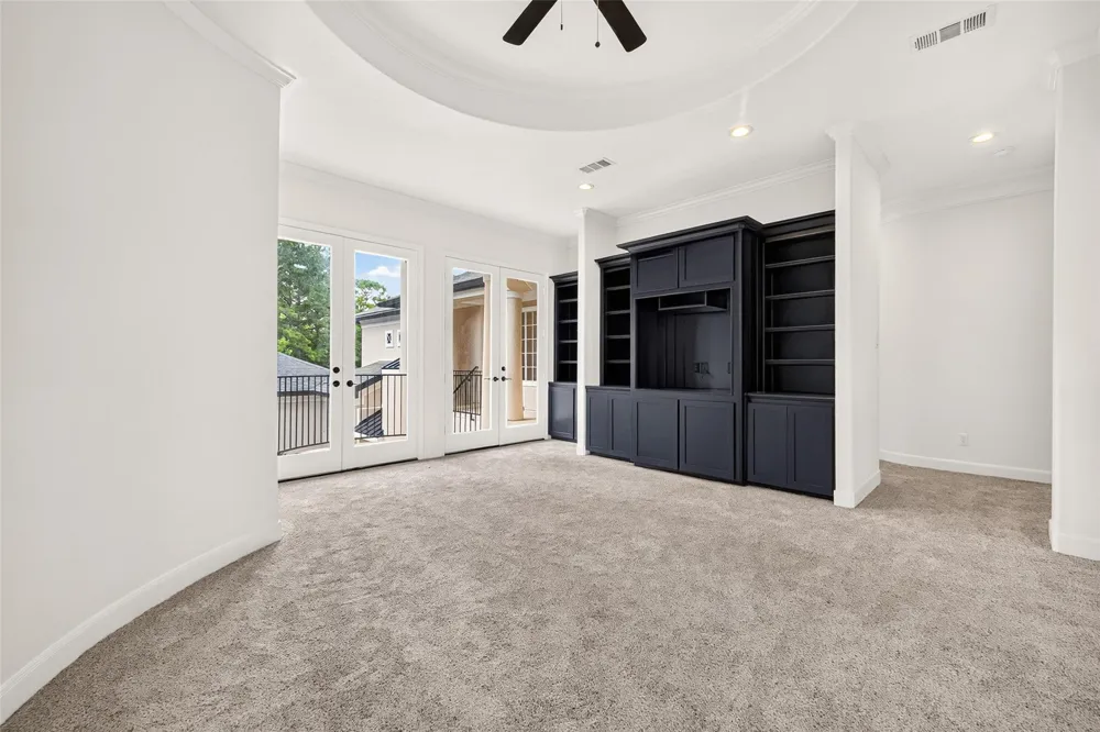 46 Kingwood Greens Drive Houston, TX 77339