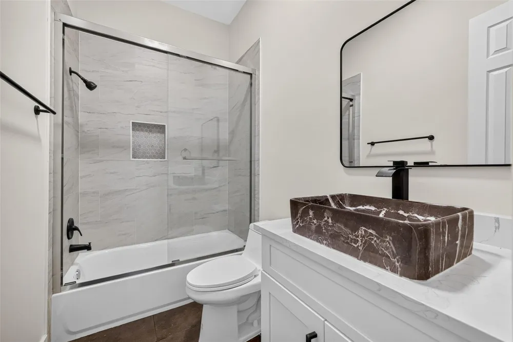 46 Kingwood Greens Drive Houston, TX 77339