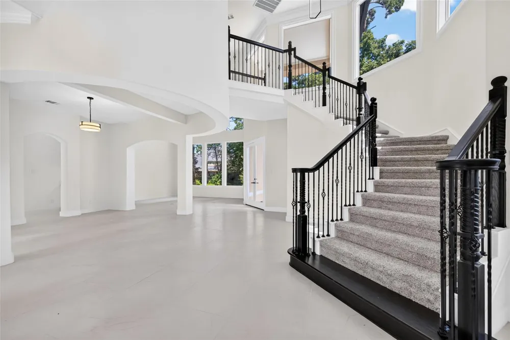 46 Kingwood Greens Drive Houston, TX 77339
