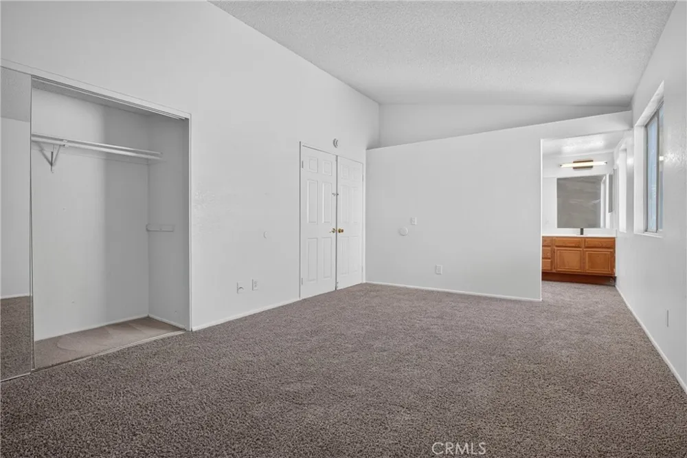 37723 Sandra Lane Palmdale, CA 93550