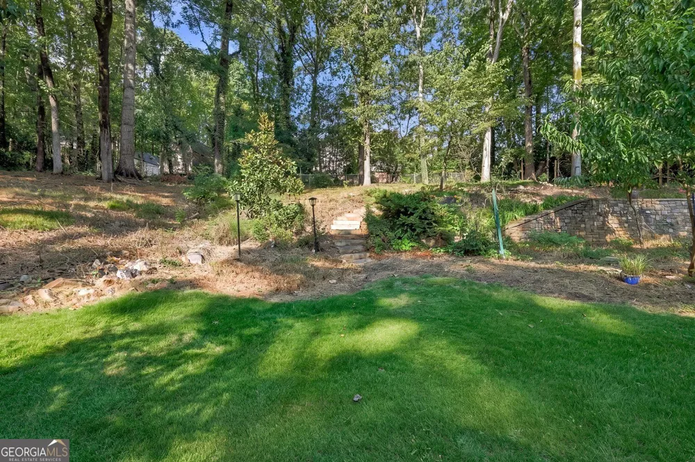 1761 E Gate DR Stone Mountain, GA 30087