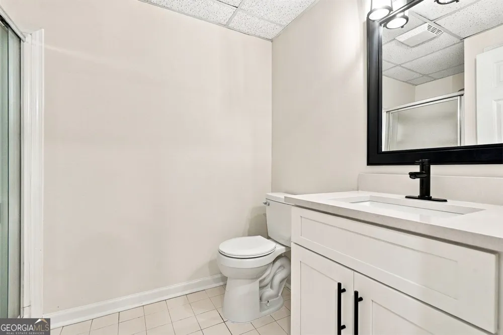 1761 E Gate DR Stone Mountain, GA 30087
