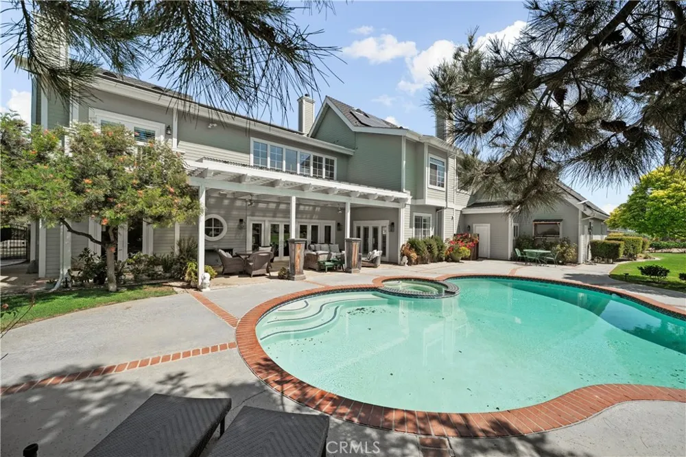 26983 Pilgrim Road Redlands, CA 92373