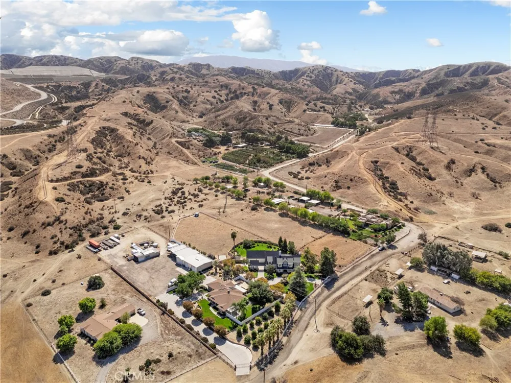26983 Pilgrim Road Redlands, CA 92373
