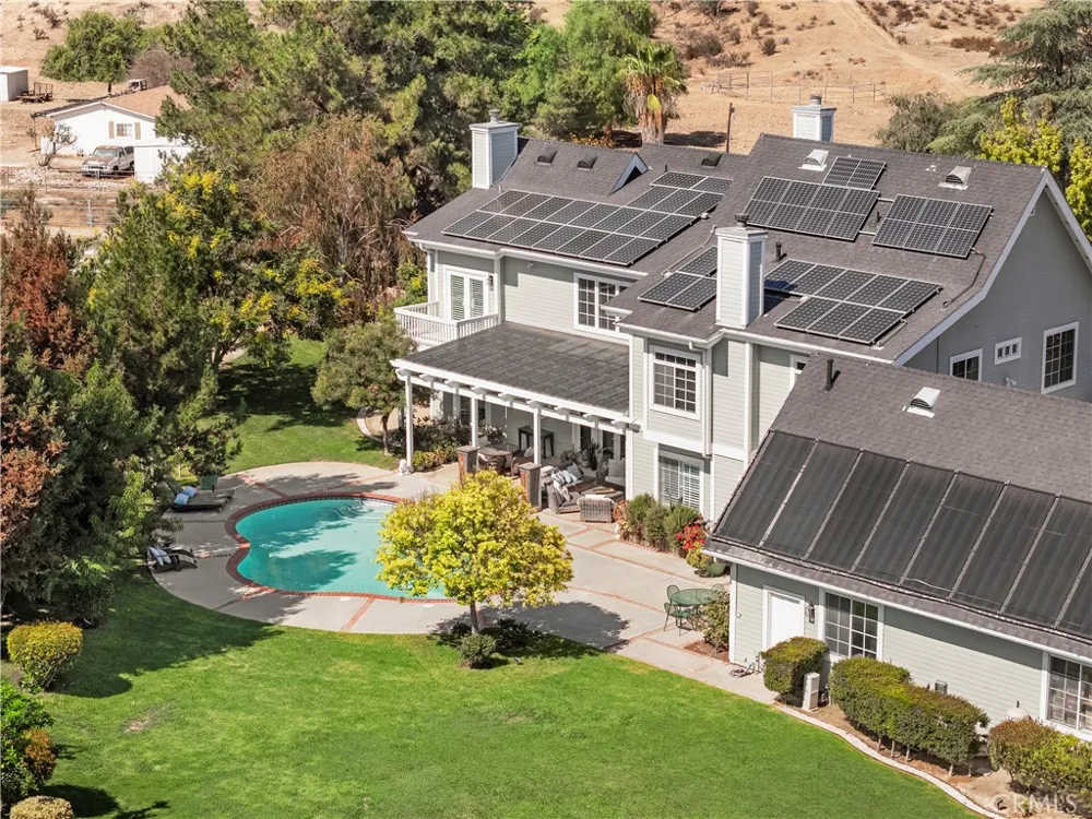 26983 Pilgrim Road Redlands, CA 92373