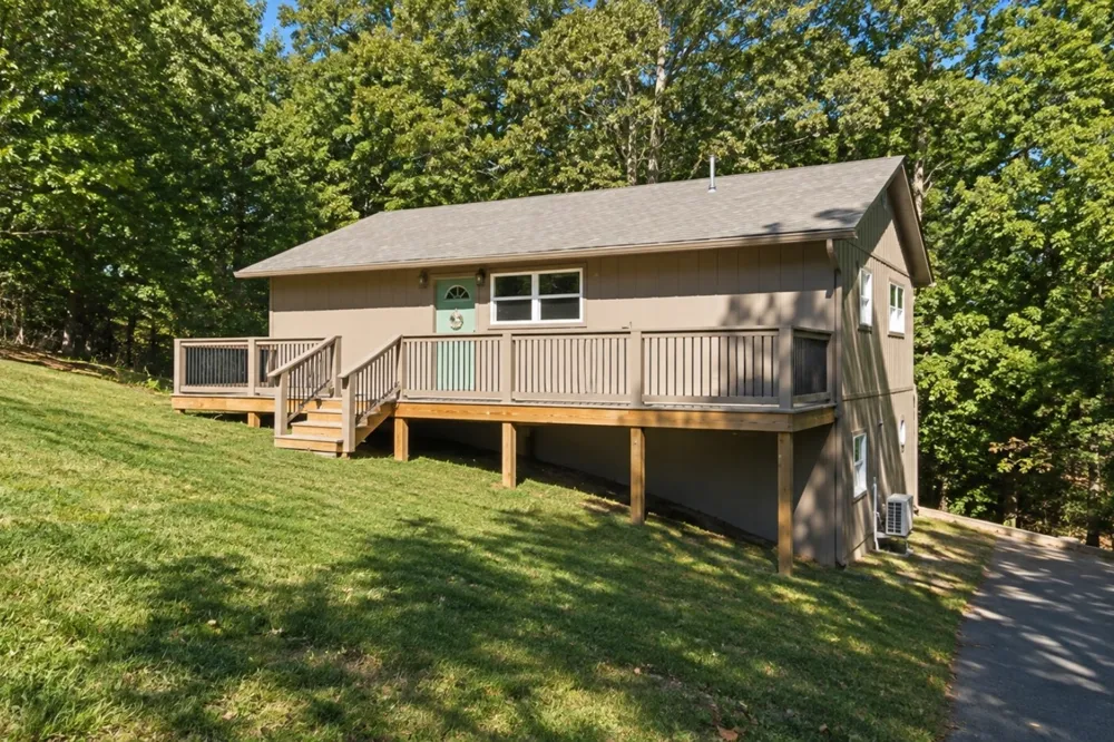10113 Flint Ridge Drive Kansas, OK 74347