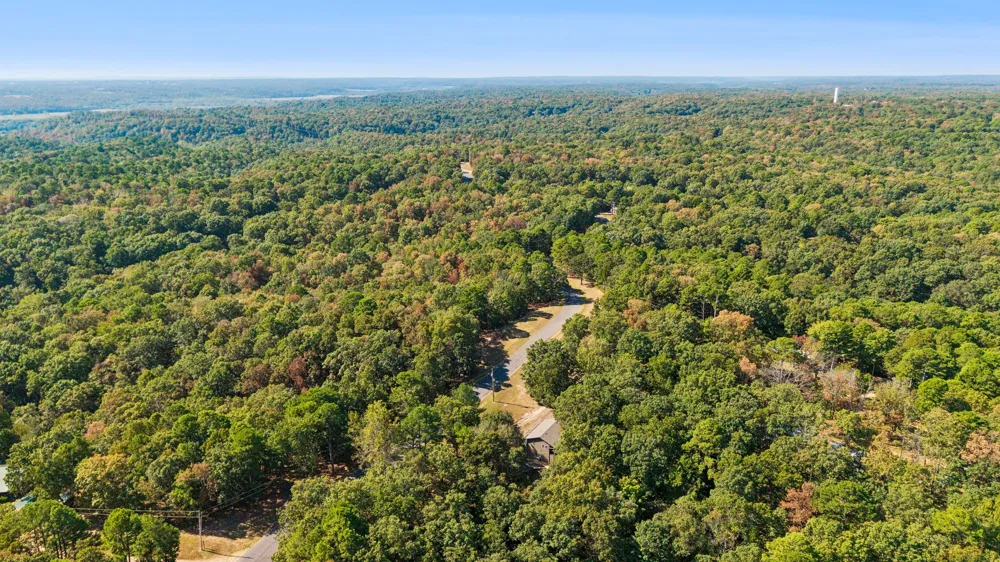 10113 Flint Ridge Drive Kansas, OK 74347