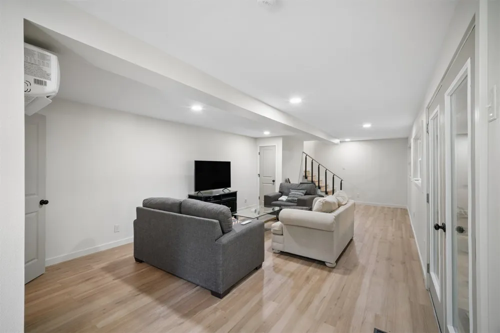 10113 Flint Ridge Drive Kansas, OK 74347