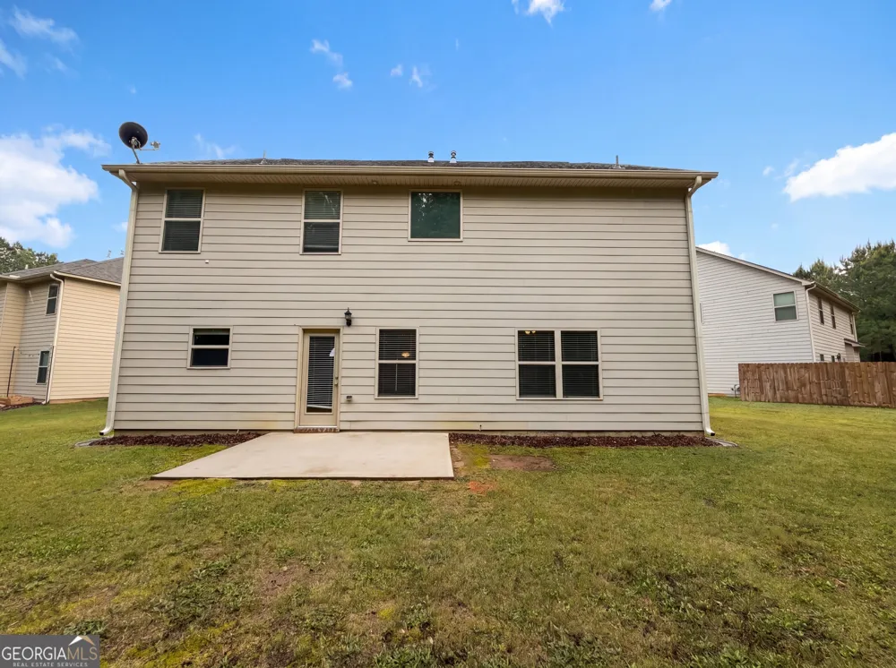 2627 Glenbrook LN Conyers, GA 30012