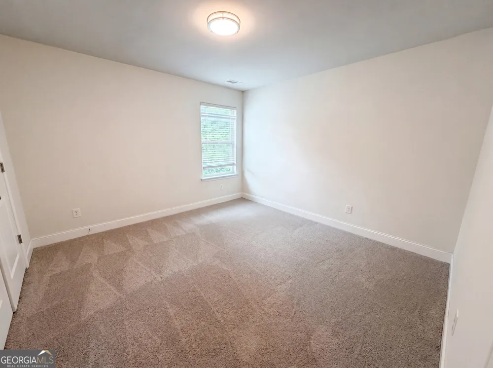 2627 Glenbrook LN Conyers, GA 30012
