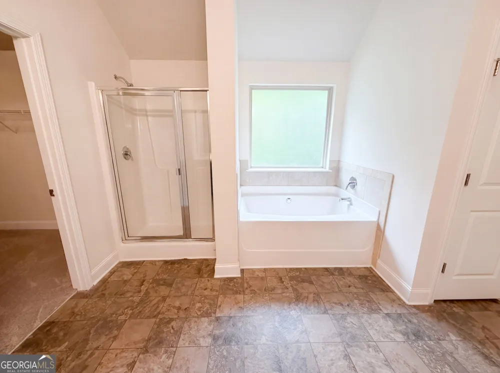 2627 Glenbrook LN Conyers, GA 30012