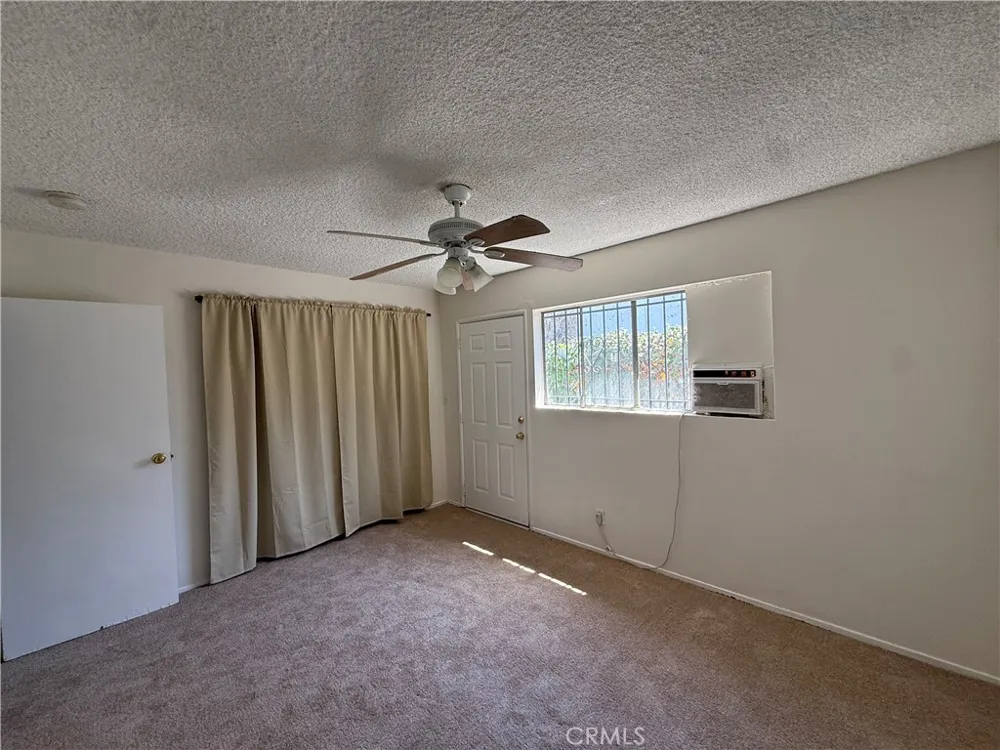 4910 E 4th Street Los Angeles, CA 90022