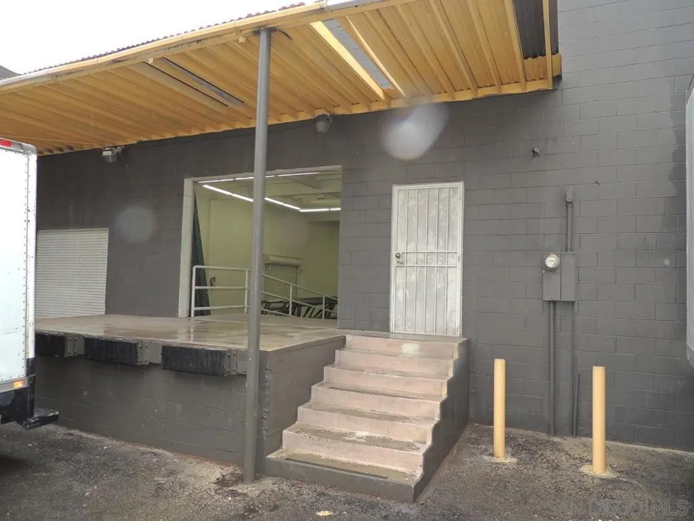706 A National City, CA 91950