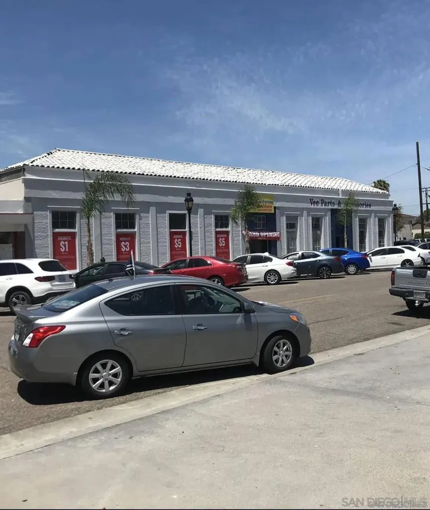 706 A National City, CA 91950