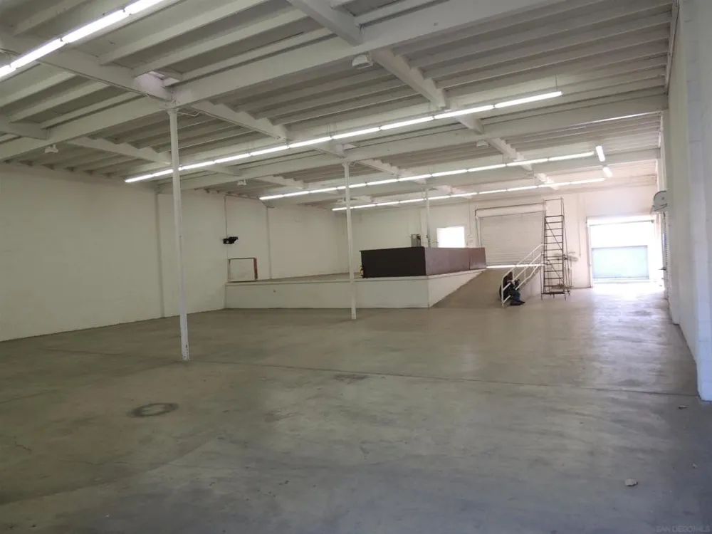706 A National City, CA 91950