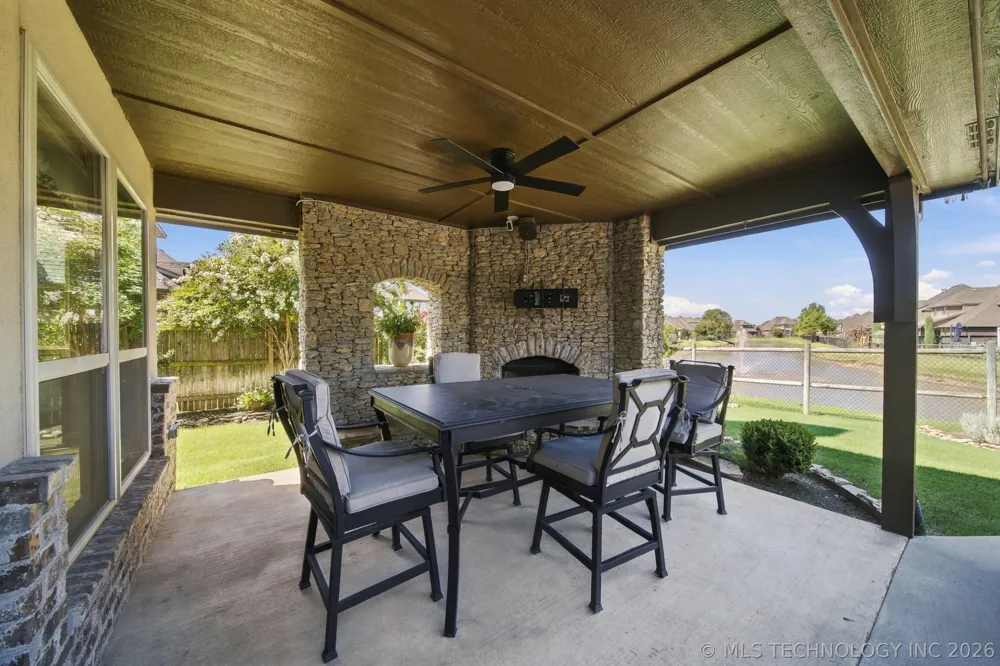 12544 S 71st East Avenue Bixby, OK 74008