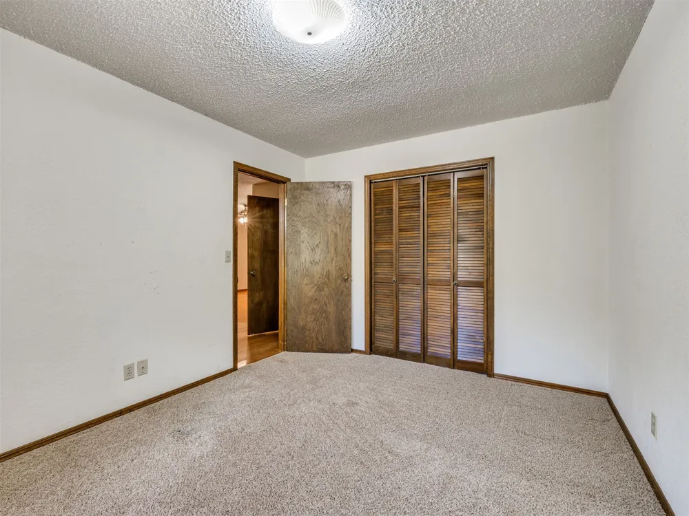 8990 W 155th Street Skiatook, OK 74070