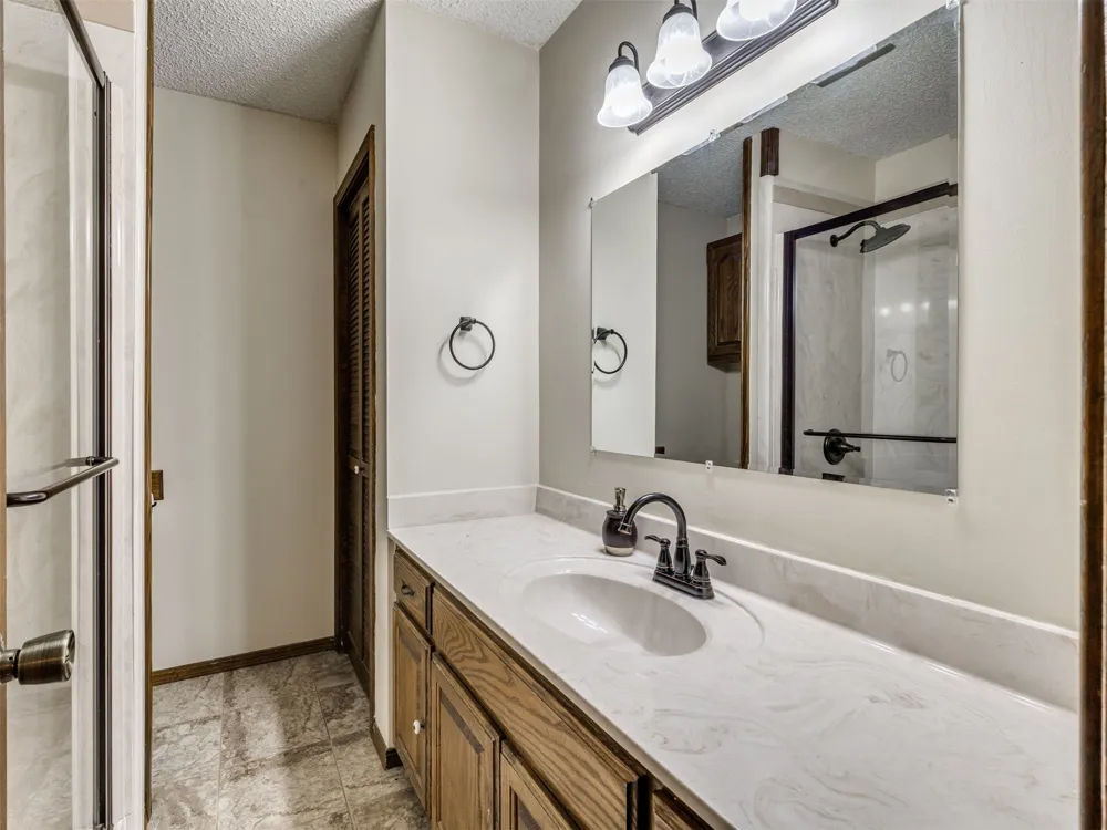8990 W 155th Street Skiatook, OK 74070