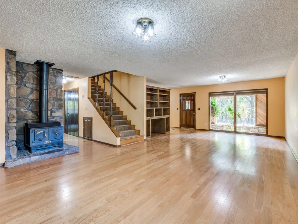 8990 W 155th Street Skiatook, OK 74070