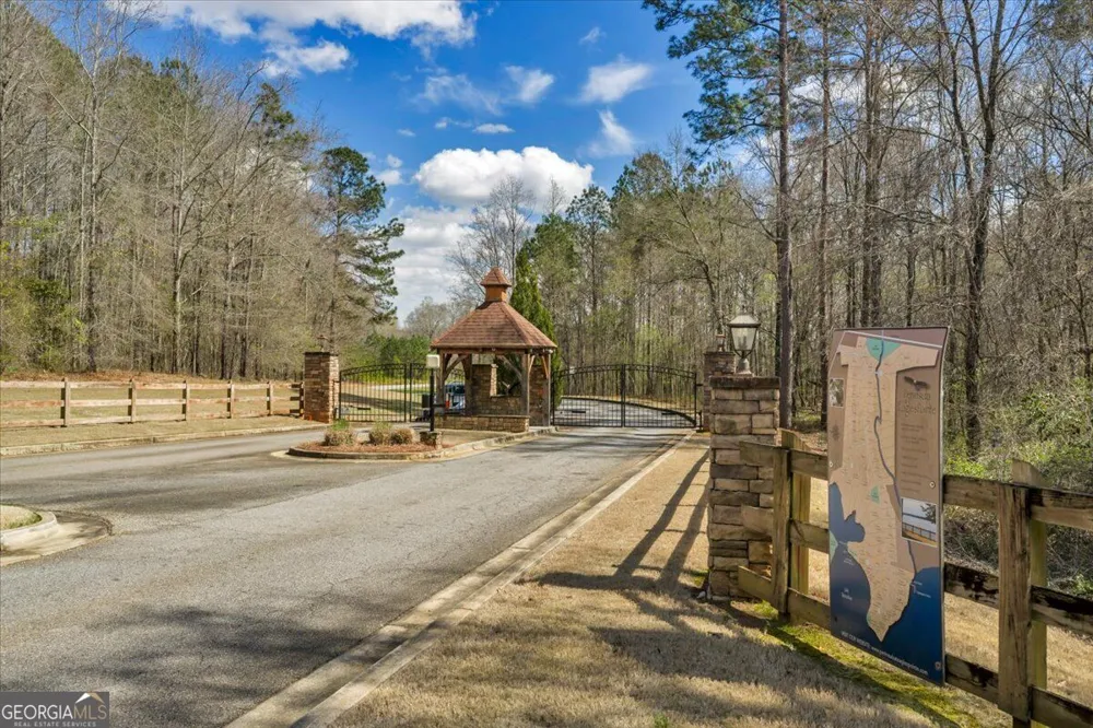 109 Peninsula AVE Macon, GA 31220