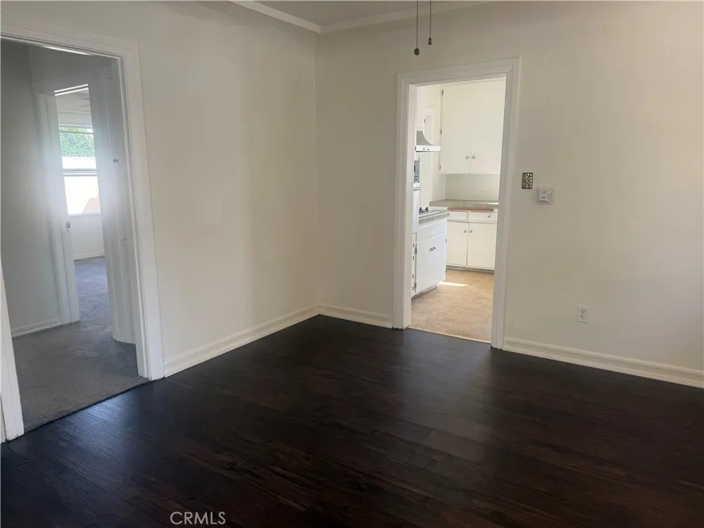 1056 W 8th San Pedro, CA 90017