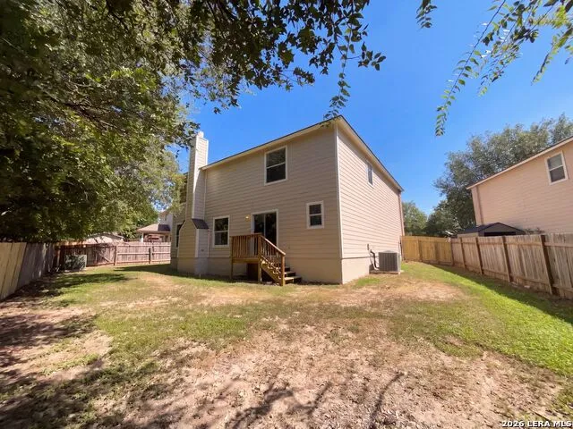 10155 Cedarcliff San Antonio, TX 78245