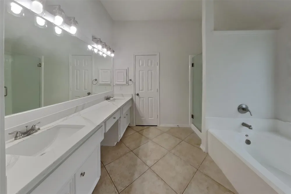 2223 Ridgefield Park Lane Richmond, TX 77469