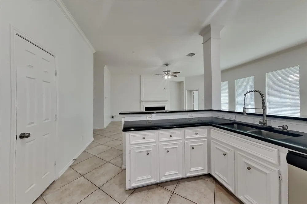 2223 Ridgefield Park Lane Richmond, TX 77469
