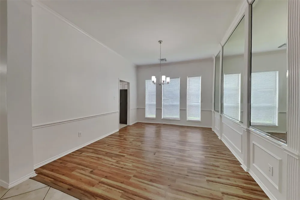 2223 Ridgefield Park Lane Richmond, TX 77469