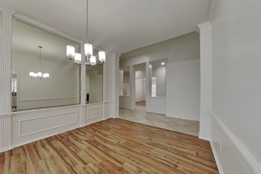 2223 Ridgefield Park Lane Richmond, TX 77469