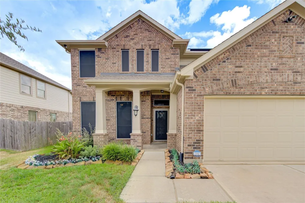 7615 Adobe Canyon Lane Richmond, TX 77469