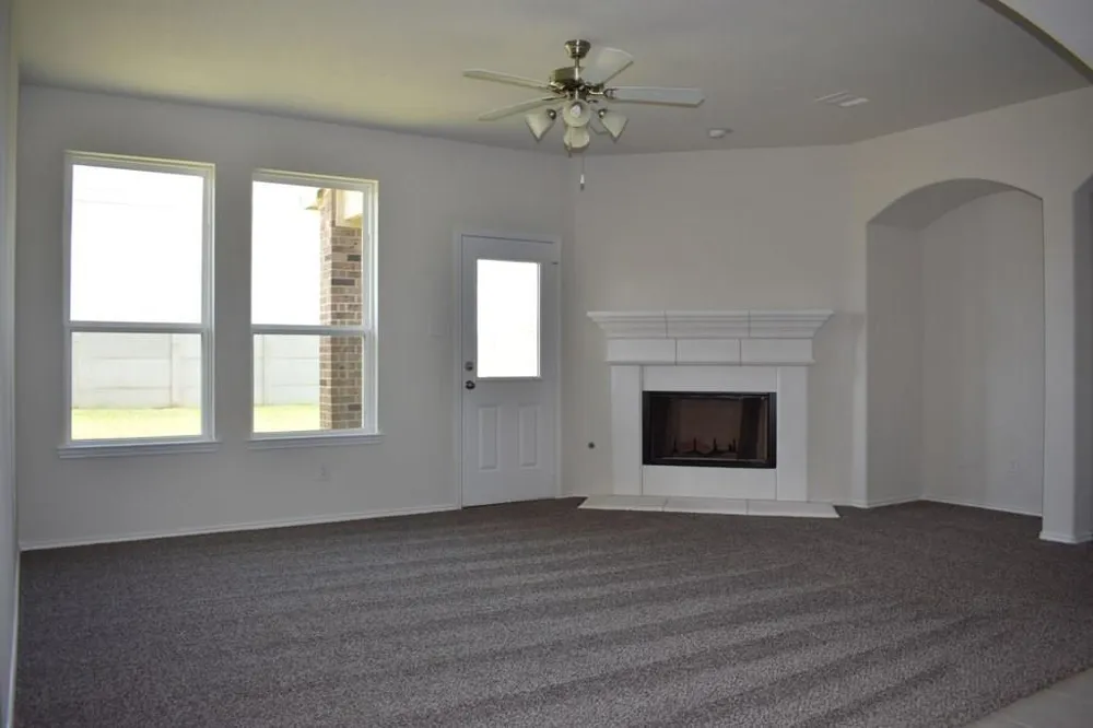 7615 Adobe Canyon Lane Richmond, TX 77469