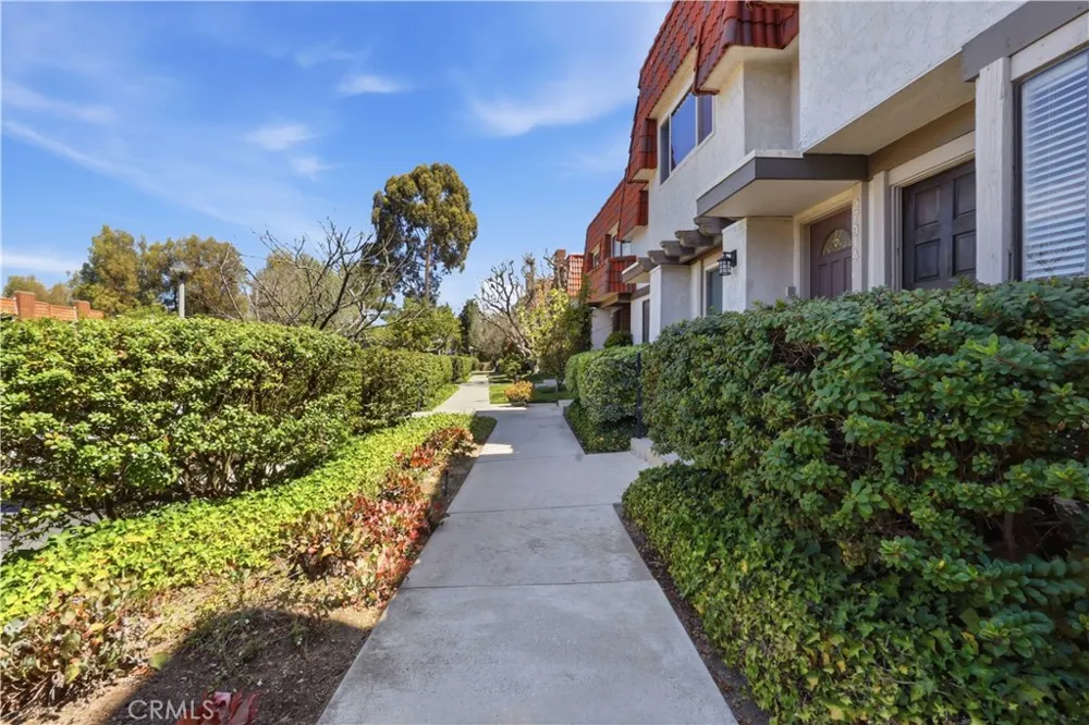 27914 Ridgecove Court Rancho Palos Verdes, CA 90275