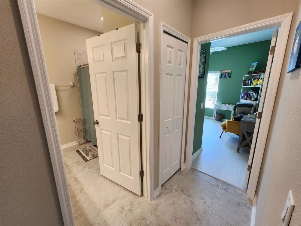 9342 CRESCENT RAY DRIVE Wesley Chapel, FL 33545