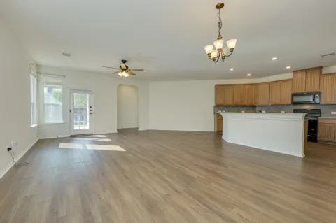 17006 Gibbons Path