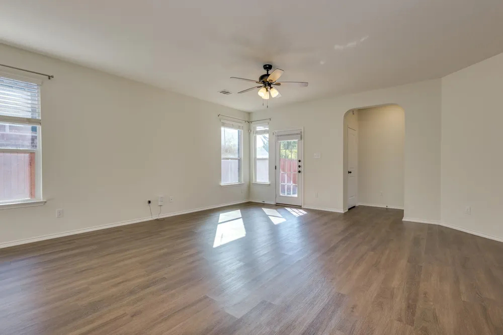 17006 Gibbons Path Round Rock, TX 78664