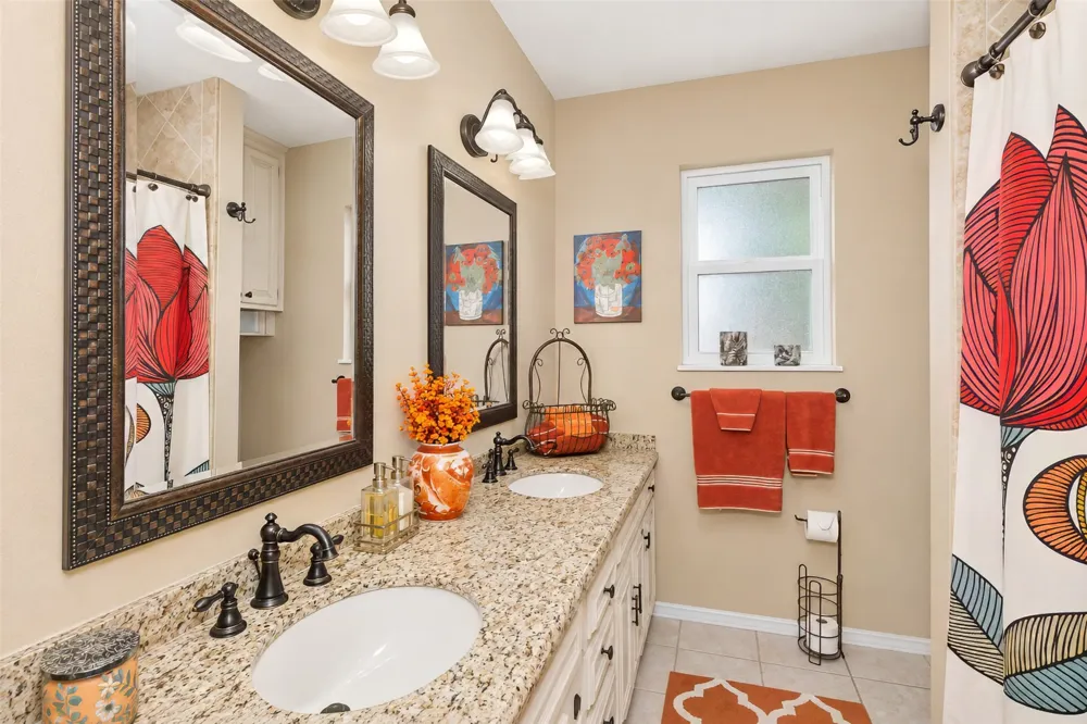 2125 Cambridge Drive Hurst, TX 76054