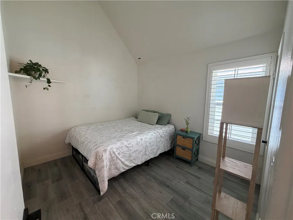 14515 Woodland #13 Fontana, CA 92337